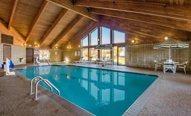 AmericInn by Wyndham Windsor Ft. Collins