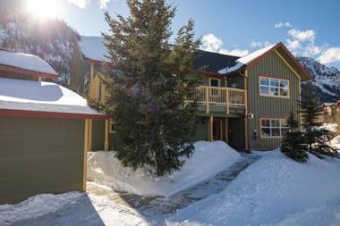 Streamside 304 - 1 BR