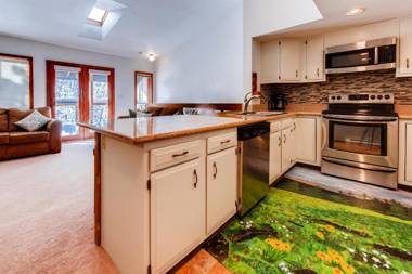 Mount Royal Townhome