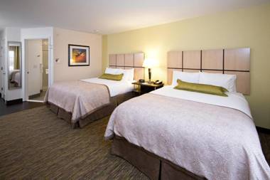 Candlewood Suites Greeley an IHG Hotel