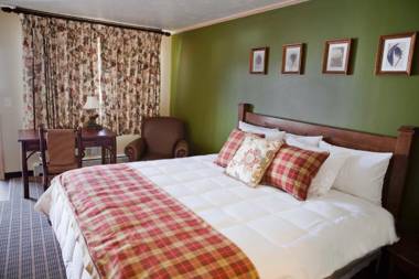 The Inn at Tomichi Village