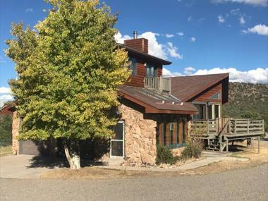 Double G Ranch & Guestlodge