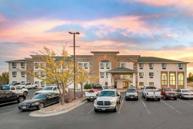 Comfort Inn & Suites Pueblo