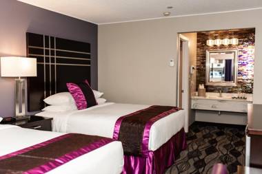 Gateway Inn and Suites