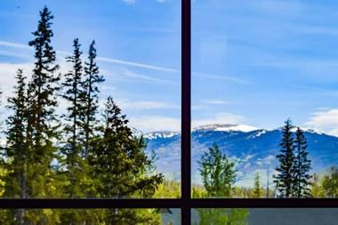 Treehouse Village 323