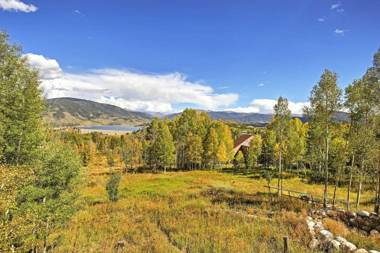 Silverthorne Ski Resort Hub Dillon Dam and Mtn View