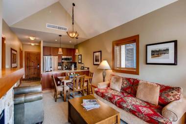 Capitol Peak Lodge by Snowmass Mountain Lodging