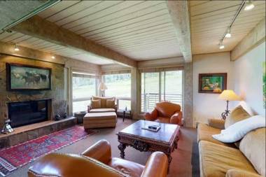 Snowmass Village 4 Bedroom at the Enclave - Ski-in Ski-out