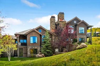 Snowmass Village 4 Bedroom at Woodrun Place - Ski-in Ski-out