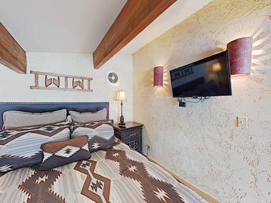 Timberline Condominium Studio Loft Deluxe Unit 314