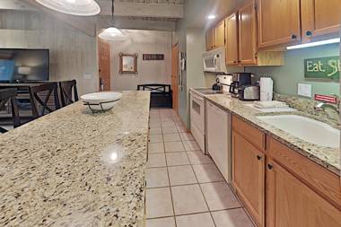 Timberline Condominium 1 Bedroom Deluxe Unit A2G