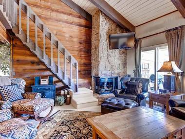 Snowmass Mountain by Snowmass Vacations