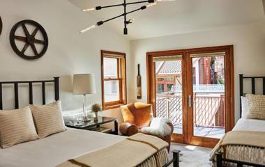 The Auberge Residences at Element 52