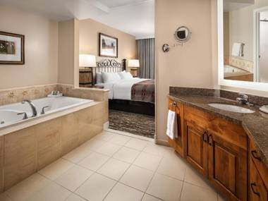 Marriott's StreamSide Evergreen at Vail