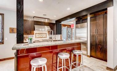 2030 Meadow Brook Lane Unit A