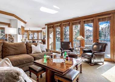 323 Beaver Creek Lodge