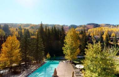 Exclusive 4 Bedroom Ski in Ski out Vacation Rental with Hot Tubs and Heated Outdoor Pool in Lionshead Village