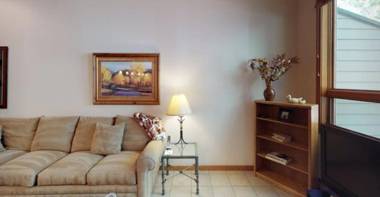 Luxury One Bedroom Condo in Cascade Village at the Base of Chair Lift 20