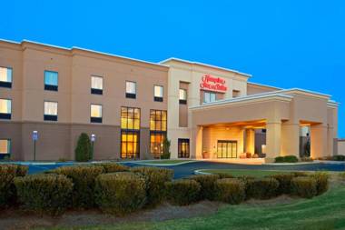 Hampton Inn & Suites Hartford-Manchester