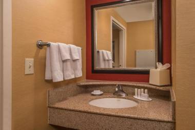 Courtyard by Marriott Newark-University of Delaware