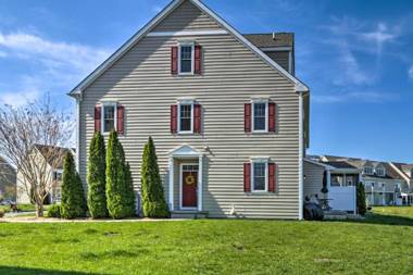 Chic Rehoboth Beach Home with Golf Course Views