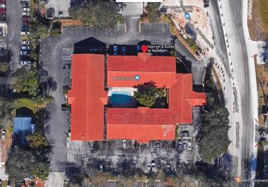 Days Inn & Suites by Wyndham Altamonte Springs