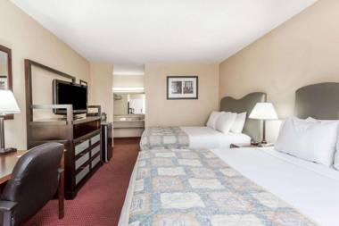 Ramada by Wyndham Altamonte Springs