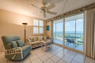 Bonita Beach & Tennis 2706 Studio 7th Floor Sleeps 4 Heated Pools