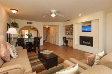 Bridgewalk a Landmark Resort