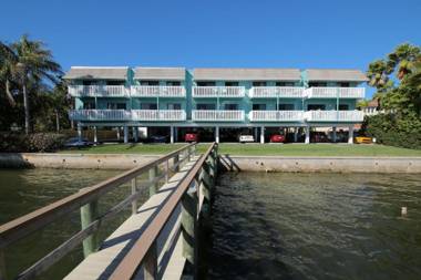 The Anna Maria Island Beach Palms 5B