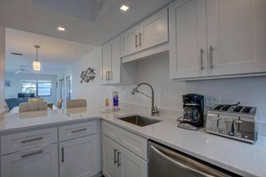 The Anna Maria Island Beach Palms 7A