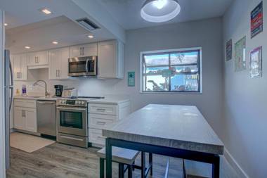 The Anna Maria Island Beach Palms 7A