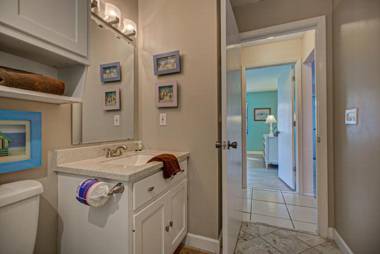 The Anna Maria Island Beach Palms 6B