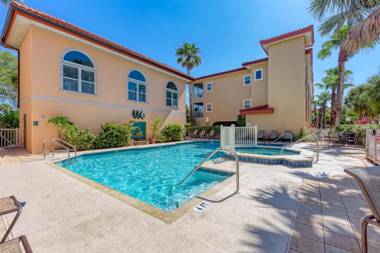 Bradenton Beach Club Bliss-3 Bedroom-2 Bathroom Condo-2 Pools-HotTub-Private Beach Access