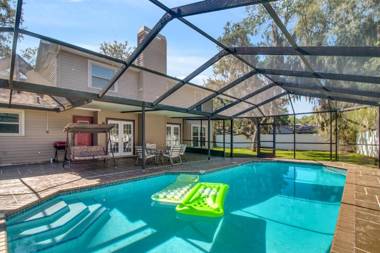 Tampa Bay Pool Home with Heated Pool
