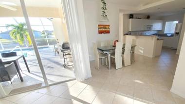 !NEW! Villa Waterview