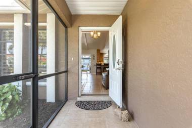 Stunning Outdoor Oasis with Heated Pool Kayaks & Spa - Villa Cape Sea Esta - Roelens Vacations