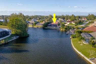 Villa Key Largo - Heated Pool & Spa Private Beach with Bicycles - Roelens Vacations