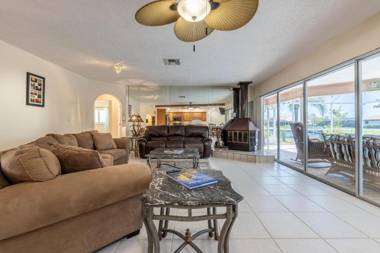 Villa Tangerine Sky - Cape Coral - Roelens Vacations