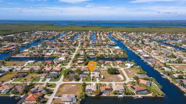 Villa X-Ta-Sea - Cape Coral - Roelens Vacations