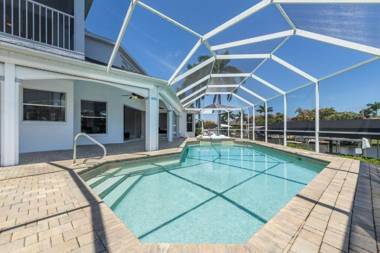 Villa Whispering Palms - Cape Coral - Roelens Vacations