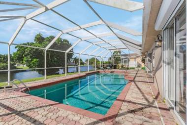 Luxury Waterfront Home with Pool Pet-friendly Villa Tortuga Roelens Vacations