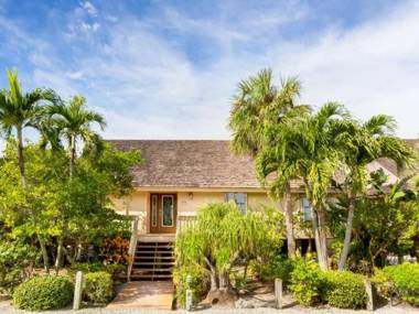 South Seas Beach House 18