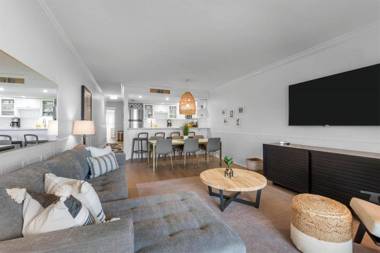 South Seas Beach Villa 2005 - No resort access available