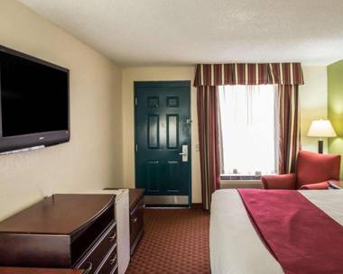 Quality Inn Chipley I-10 at Exit 120
