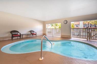 La Quinta by Wyndham Clearwater Central