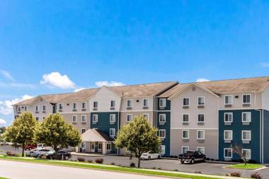 Woodspring Suites Clearwater