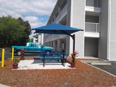InTown Suites Extended Stay Clearwater FL