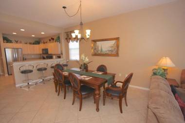 200 Harborview Grande