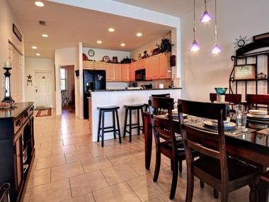 Harborview Grande 202